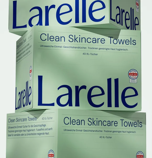 Larelle Clean Skincare Towels — gestapelte Packshots